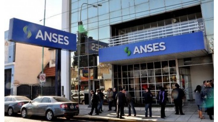 ANSES comenzará a pagar el viernes el Ingreso Familiar a beneficiarios de la AUH Y AUE